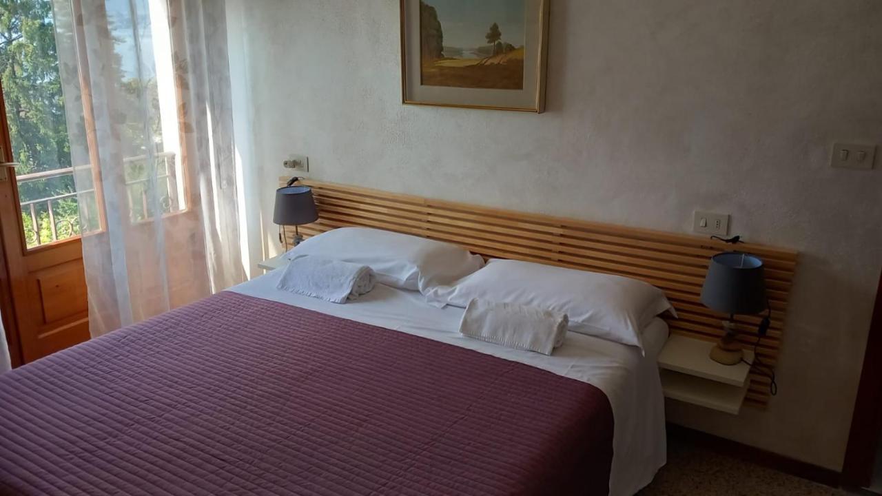 My Holidays - Camere Dei Fiori กราเวโดนา ภายนอก รูปภาพ
